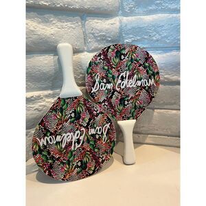 Rare Sam Edelman paddles EE